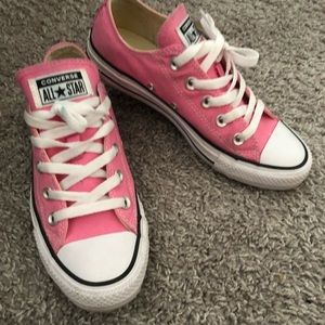 Pink converse